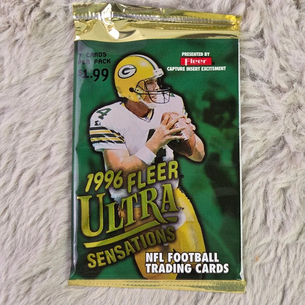 Lot of 4 1996 Fleer Ultra Sensations NFL Football Trading Card Packs Sealed